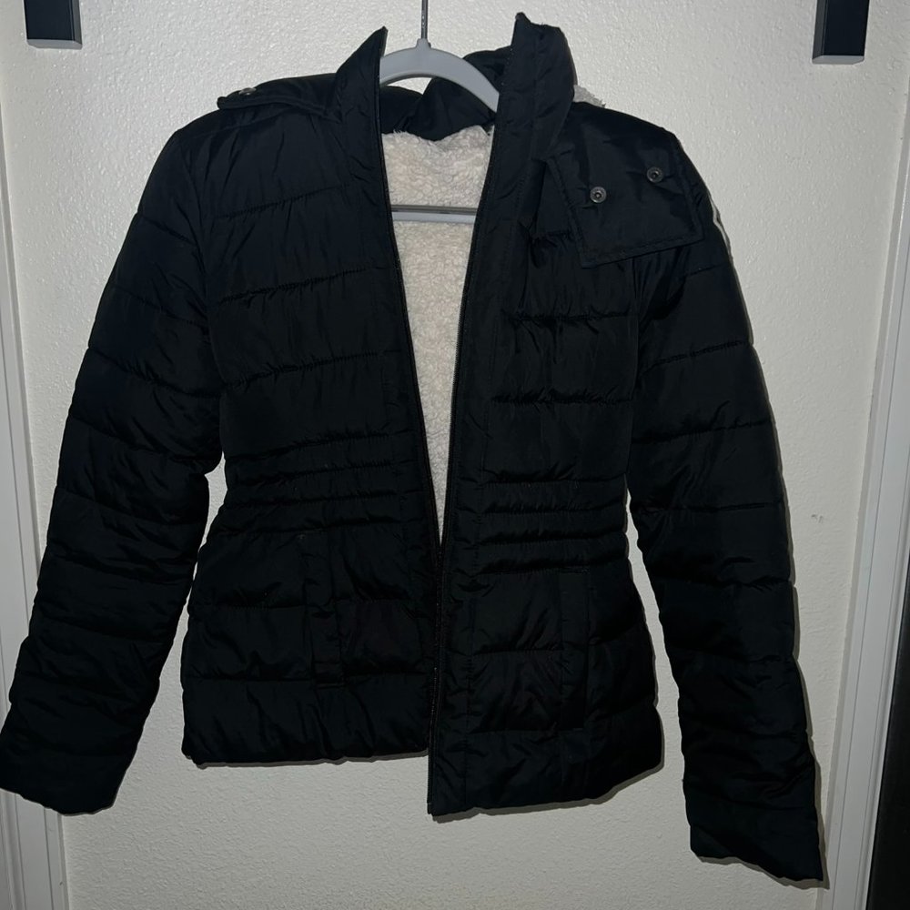 Hollister Puffer Jacket Black